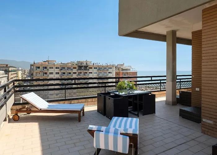 Mareluna Penthouse - Luxury Suites