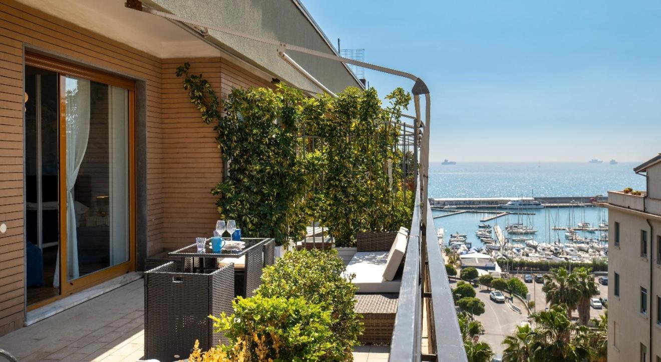 Mareluna Penthouse - Luxury Frühstückspension *
