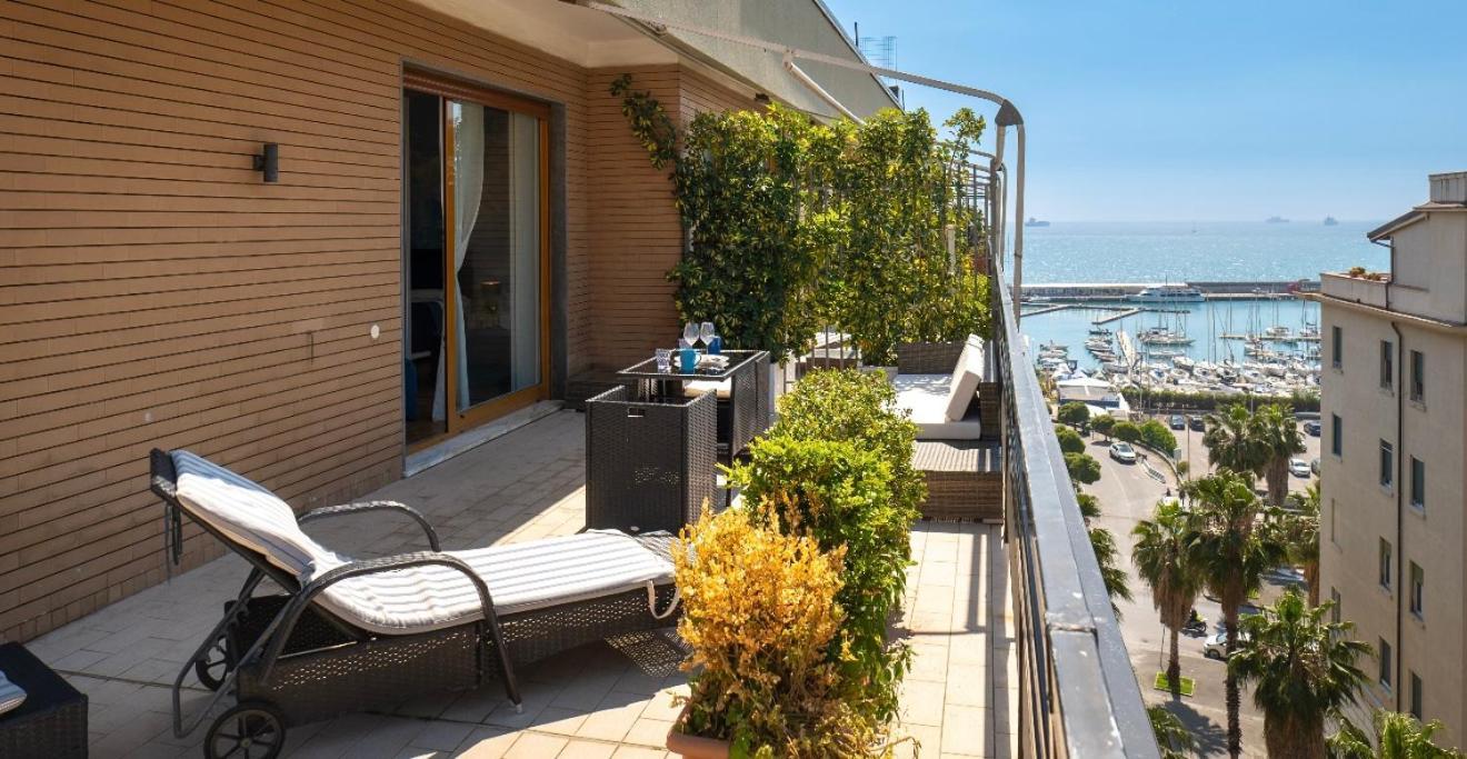 Mareluna Penthouse - Luxury *