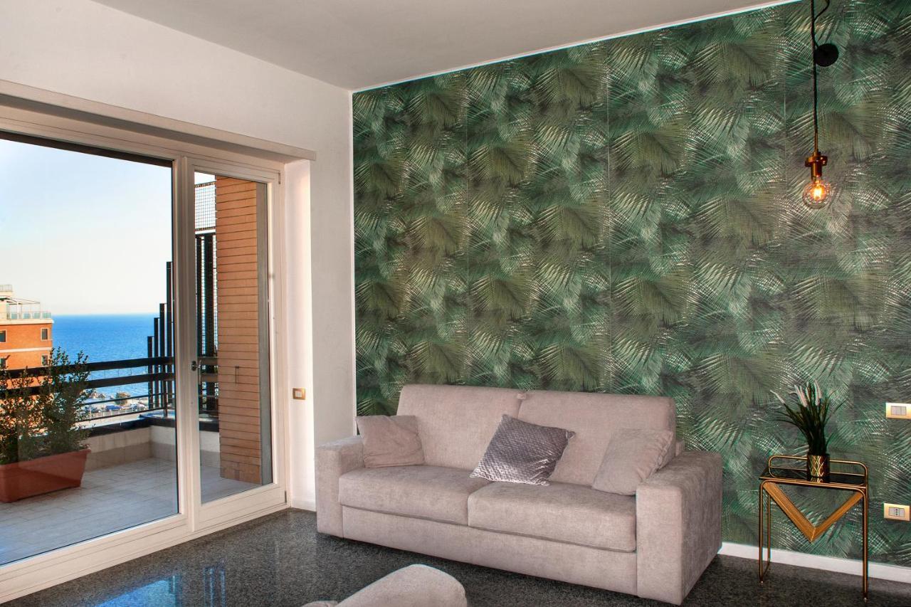 Mareluna Penthouse - Luxury *